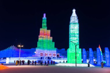 Harbin, Çin - 2 Ocak 2019: Harbin Uluslararası Buz ve kar Heykel Festivali Harbin yer alır bir yıllık kış festivali olan. Dünyanın en büyük buz ve kar Festivali olduğunu.
