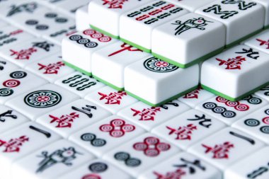 Mahjong antik Asya tahta oyunudur.