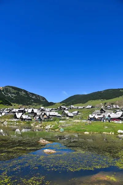 Hdr Szabadtéri Táj Fotózás Hegyi Falu — Stock Fotó