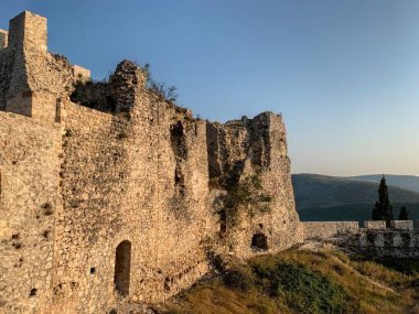 Ortaçağ şatosunun manzara fotoğrafları