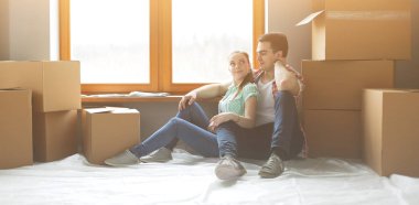 Çift katta oturan ev taşıma