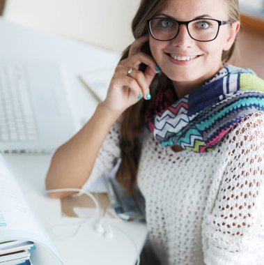 Kadın Üniversitesi'nde cep telefonu kullanımı. Öğrenci. Üniversitesi