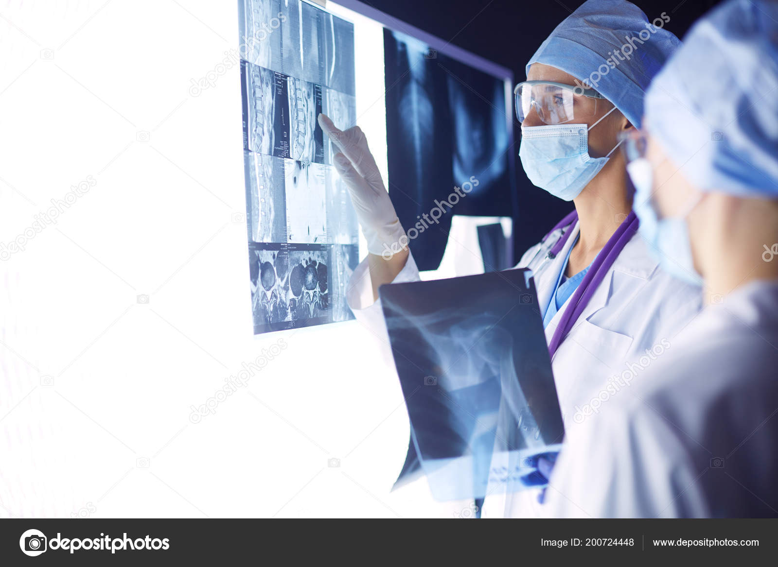 seks-bilyard-foto-zhenshin-vrachey-medosmotr-foto