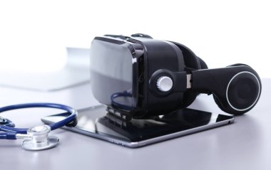 Bilgisayarlı sanal gerçeklik gözlükleri. İş. 3D teknoloji