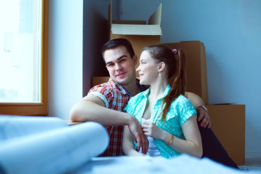 İki katta oturan ev taşıma. Çift