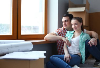 İki katta oturan ev taşıma. Çift