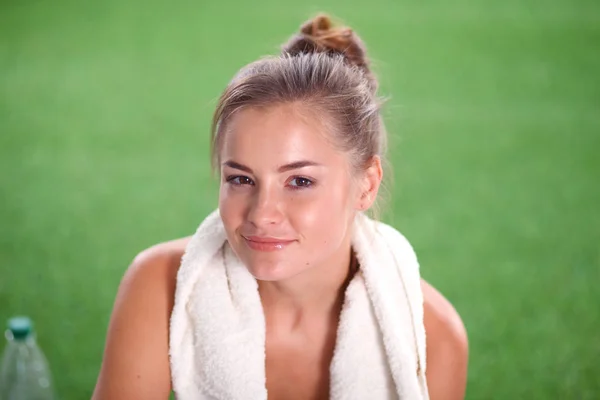 Relax in grass - tired woman after sport. Relax. — Stock Photo, Image