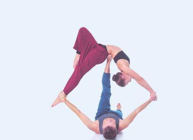 Genç çift yeni ev taşıma portresi. Genç Çift