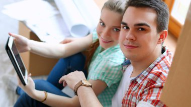 Çift katta oturan ev taşıma