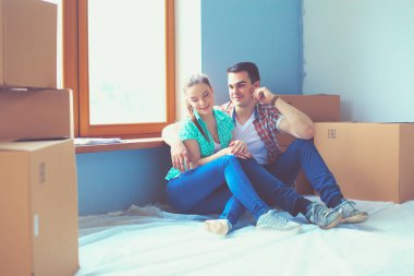 İki katta oturan ev taşıma. Çift