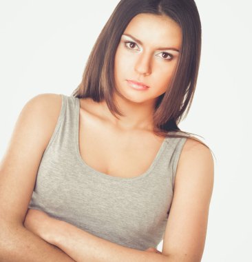 izole üzerinde beyaz duran genç kadın 