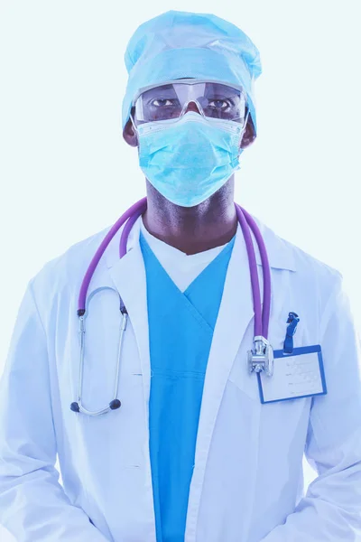 Portrait of a doctor wearing a mask and uniform. isolated on white background. Doctor. — Stock Photo, Image