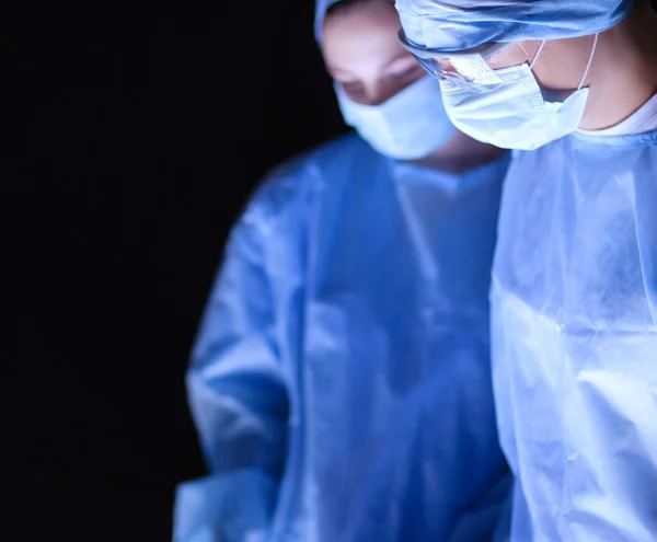 Team surgeon at work in operating room. — Stock Photo, Image