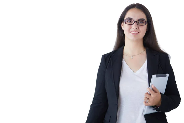 Retrato de uma jovem mulher de negócios sorridente com tablet digital nas mãos . — Fotografia de Stock