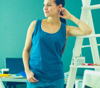 iç tasarım, yenileme ve teknoloji konsepti.