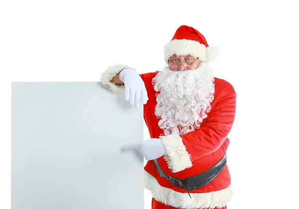 Настоящий Санта-Клаус с большой сумкой, полной подарков, изолированных на белом фоне . — стоковое фото