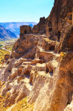 Vardzia mağara Manastırı ve şehir kaya, Georgia