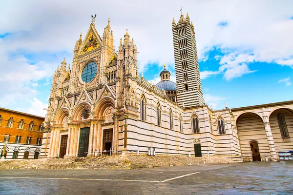 Catedral de Siena, Duomo di Siena, Italia — Foto de Stock