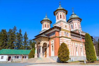 Romanya 'daki Sinaia Manastırı' ndaki kilise