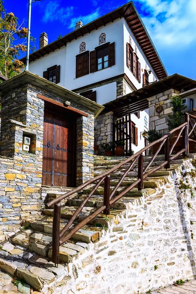 Pelion, Yunanistan Makrinitsa Köyü'nde sokak görünümü