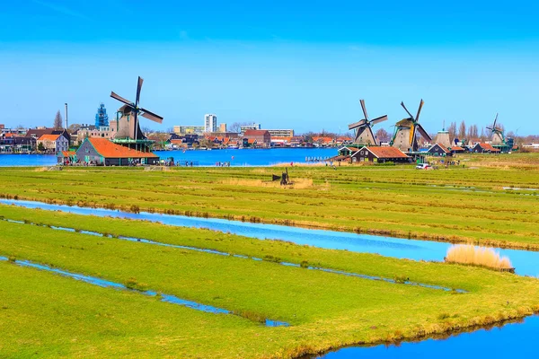 Panorama dei mulini a vento, Olanda — Foto Stock