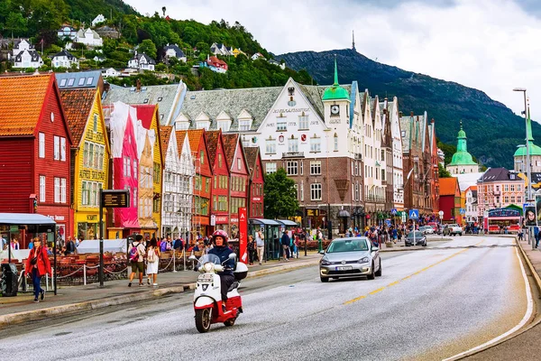 Мбаппе, вид норвежского города с Брюггена — стоковое фото