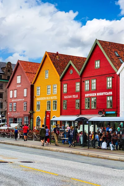 Мбаппе, вид норвежского города с Брюггена — стоковое фото