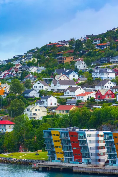 Bergen, Norvegia vista con case colorate — Foto Stock