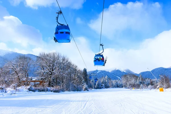 불가리아의 반 스코 리조트 스키 리프트 — 스톡 사진