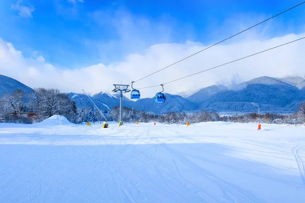 Skigebied Bansko, Bulgarije, skilift — Stockfoto