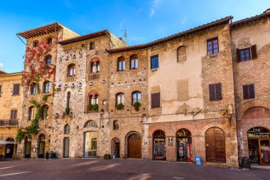 San Gimignano, Toskana, İtalya 'da bir sokak.