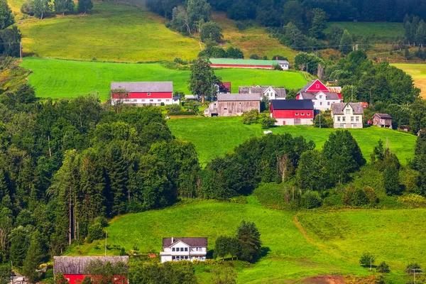 ノルウェーの山村風景 — ストック写真