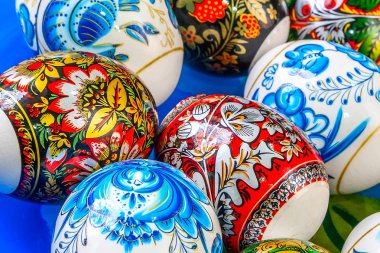 Rus geleneksel Paskalya yumurtaları