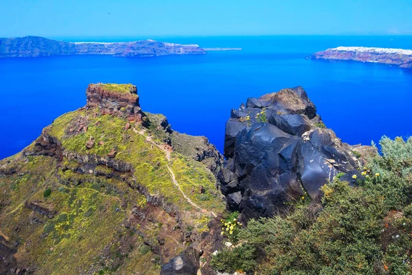 圣托里尼斯卡罗斯岩石和火山口， 希腊 — 图库照片