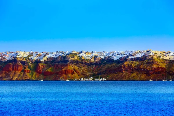 希腊圣托里尼岛的Oia全景 — 图库照片