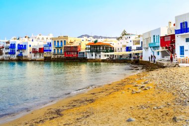 Küçük Venedik'teki Yunan tavernası, Mikonos, Yunanistan