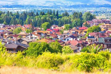 Bulgaristan 'ın Bansko kentinde yaz manzarası
