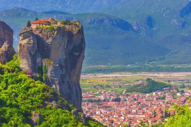 Kutsal Üçlü Manastırı, Meteora, Yunanistan
