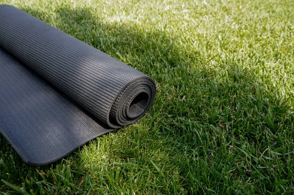 grass yoga mat