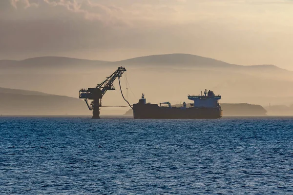 Ein Öltanker Wird Golf Von Castries Russland Mit Gefüllt — Stockfoto