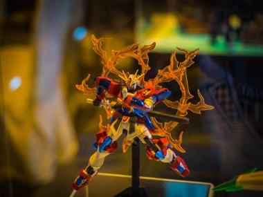 Chonburi, Tayland-1 Mayıs 2017: Kodomo 'daki Gundam anime figürü J-Park ' t a Merhaba 1 Mayıs 2017. J-Park Sriracha, Tayland. Anime Japonya 'da animasyon veya karikatür popüler bir türüdür.