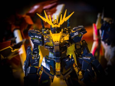 Chonburi, Tayland-1 Mayıs 2017: Kodomo 'daki Gundam anime figürü J-Park ' t a Merhaba 1 Mayıs 2017. J-Park Sriracha, Tayland. Anime Japonya 'da animasyon veya karikatür popüler bir türüdür.