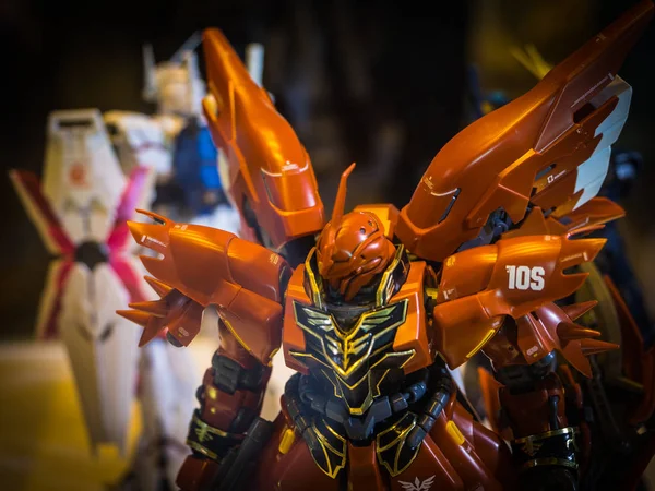 Chonburi, Tayland-1 Mayıs 2017: Kodomo 'daki Gundam anime figürü J-Park ' t a Merhaba 1 Mayıs 2017. J-Park Sriracha, Tayland. Anime Japonya 'da animasyon veya karikatür popüler bir türüdür.