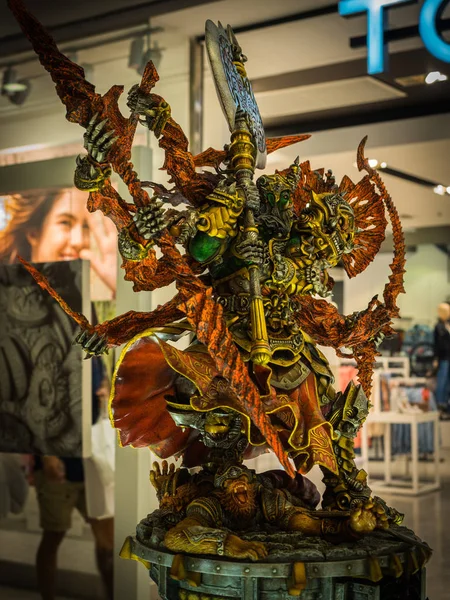 Bangkok - 6,2017 olabilir: karikatür rakam Tayland oyuncak Expo 2017 kutluyor 5 yıl dönümü 6 Mayıs 2017 Centralworld giriş, ücretsiz, Bangkok, Tayland.