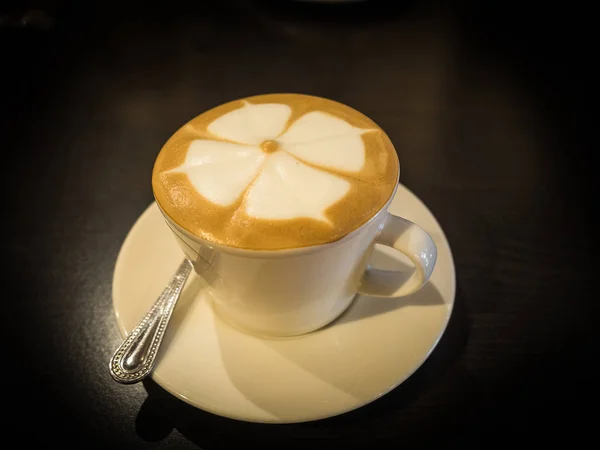 Ovanifrån Kaffe Kopp Med Lowkey Stil Bild — Stockfoto