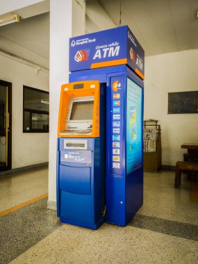 Chonburi, Tayland - 13 Mayıs 2017: Bangkok Bank Atm in Apartment