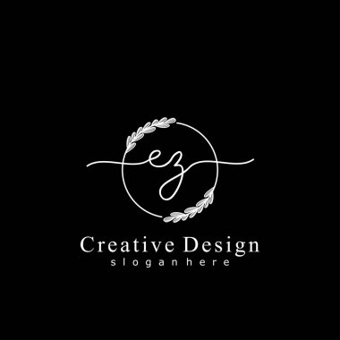 İlk logo kavramının ilk EZ el yazısı.