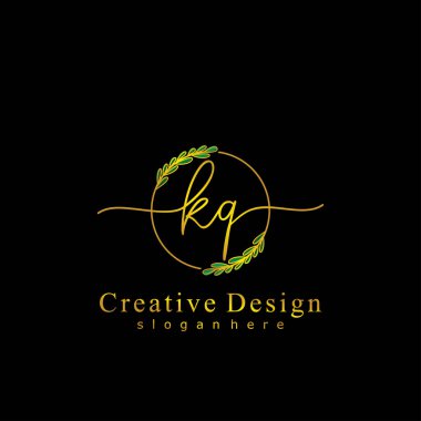 İlk logo kavramının ilk KQ el yazısı.