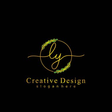 Başlangıçta logo kavramının el yazısı.