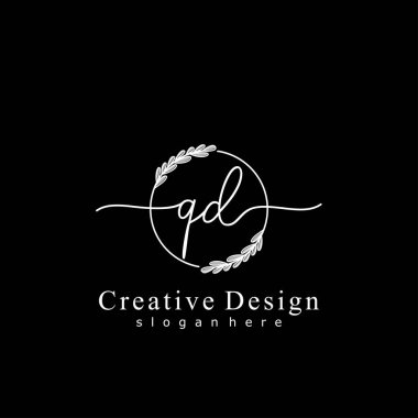 İlk logo kavramının ilk QD el yazısı.